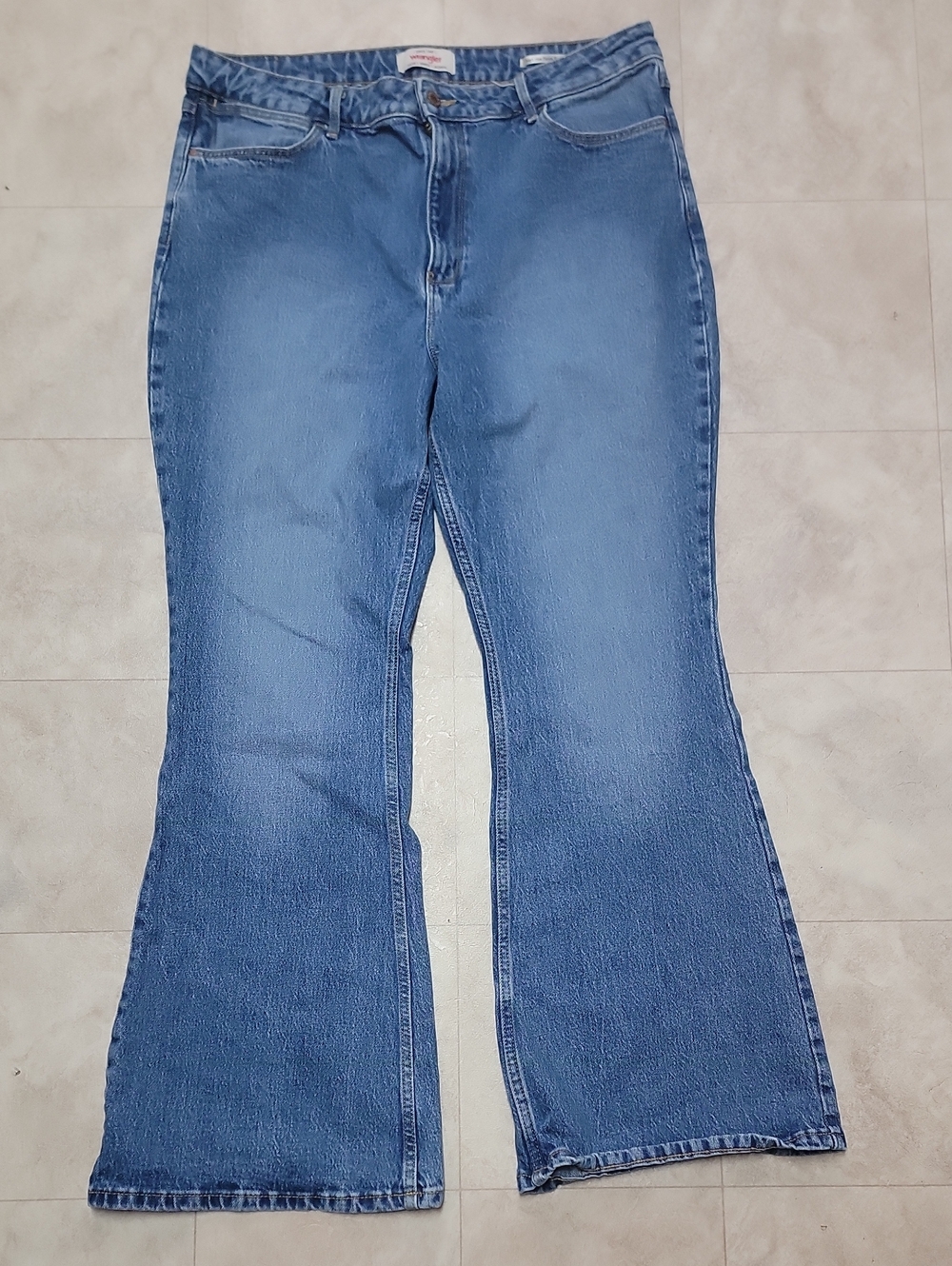 WRANGLER High Rise Fierce Flare  Size 18  32"inseam